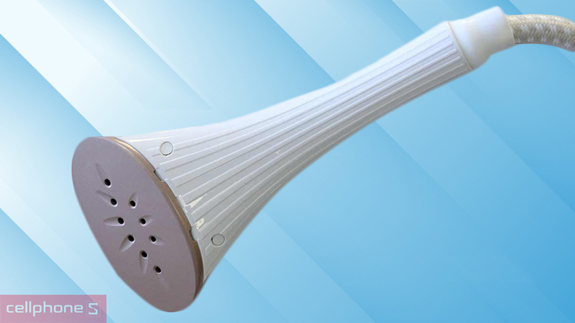 Bàn là hơi nước đứng Kangaroo KG75B03 - Hiệu suất là ủi mạnh mẽ, điều khiển hiện đại