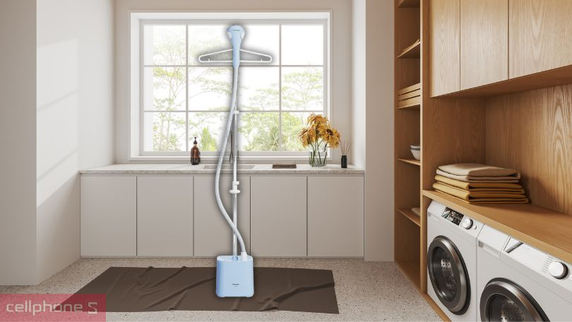 Vì sao nên mua bàn ủi hơi nước đứng Panasonic NI-GSE050ARA 1800W?