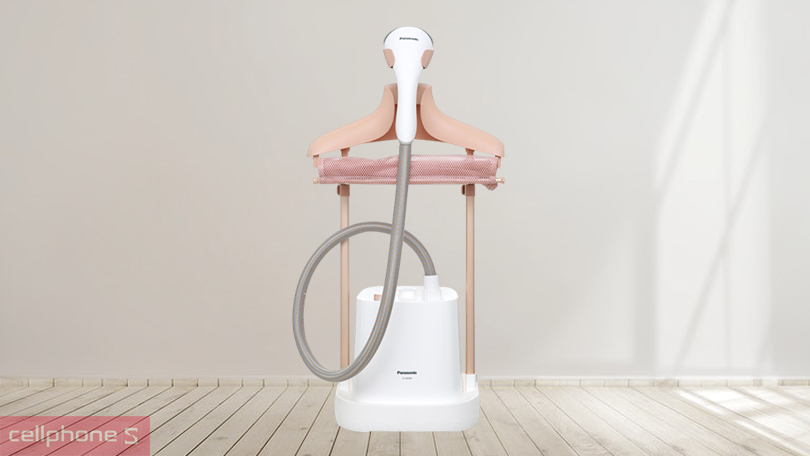 Bàn ủi hơi nước đứng Panasonic NI-GWE080WRA 2140W - Phun hơi mạnh mẽ, sử dụng tiện lợi