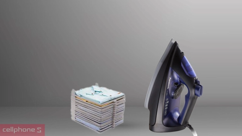 Bàn ủi hơi nước Panasonic NI-U600CARA 2300W – Ủi đồ nhanh và hiệu quả