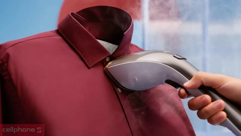 Bàn ủi hơi nước đứng Philips GC628/80 2400W bình chứa nước lớn mang đến trải nghiệm là ủi liền mạch