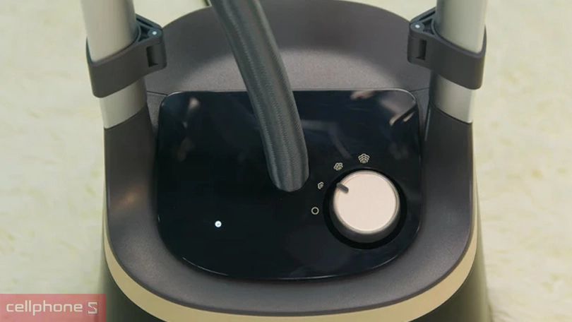 Bàn ủi hơi nước đứng Philips STE3170/80 2000W - Công suất là ủi nhanh chóng, thiết kế gọn gàng