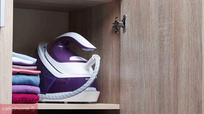 Bàn ủi hơi nước Philips GC7933/30 2400W - Công suất cao, mặt đế SteamGlide Plus chống dính