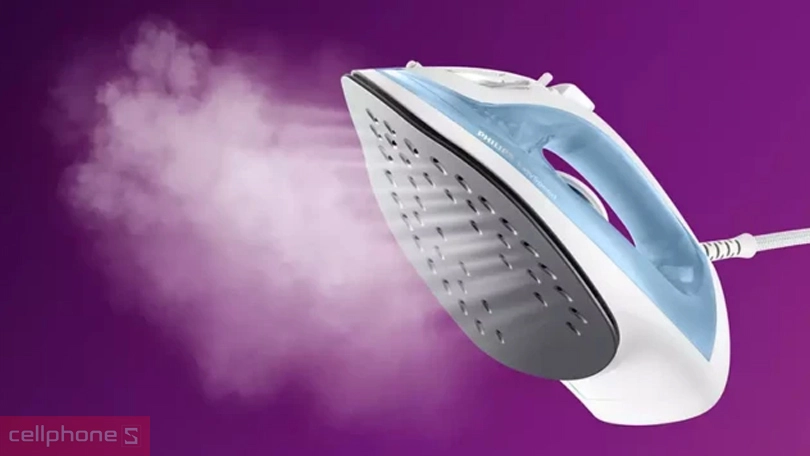 Công suất là ủi quần áo mạnh mẽ, lên đến 2000W