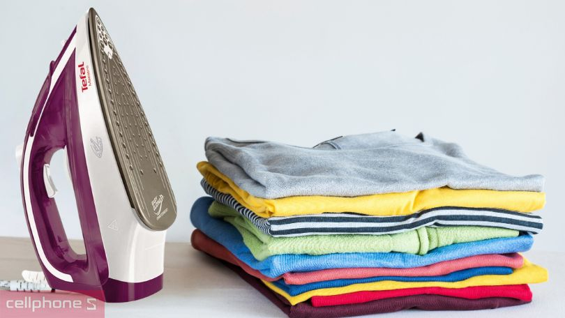 Thiết kế bàn ủi hơi nước Tefal FV1844E0