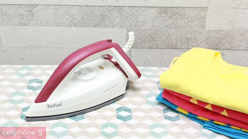 Phân loại những dòng bàn ủi Tefal phổ biến