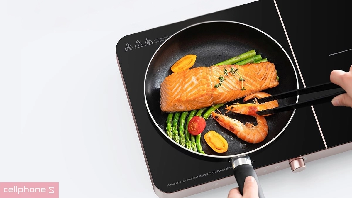 Công suất bếp từ đôi FujiHome IC2602P