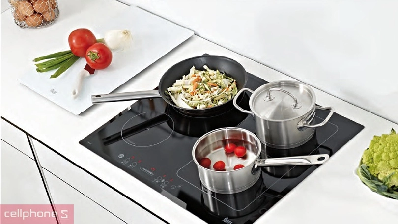 Bếp từ có 3 vùng nấu trở lên