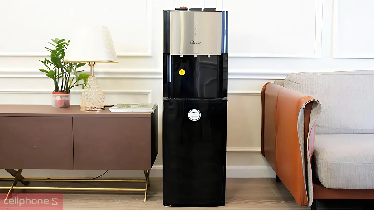 Công suất làm nóng - lạnh của Cây nước nóng lạnh bình âm FujiE WD5500C