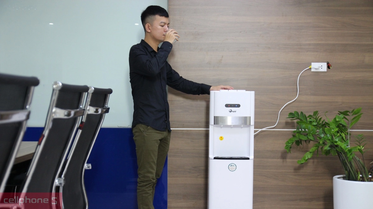 Công nghệ làm lạnh Block trên Cây nước nóng lạnh bình âm FujiE WD6500C