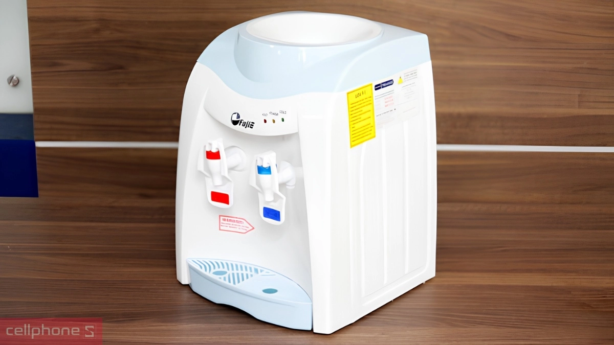 Chất liệu cây nước nóng lạnh để bàn mini FujiE WD1080E