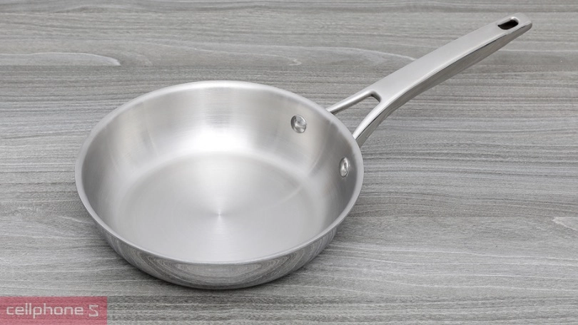 Loại chảo nào sẽ phù hợp với căn bếp nhà bạn?