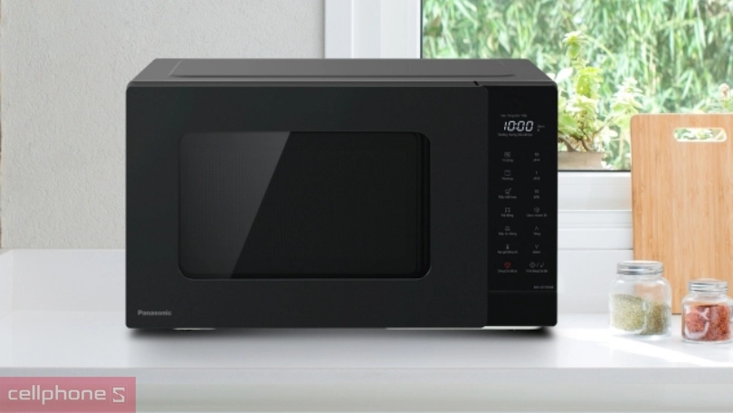 Công suất lò vi sóng Panasonic 24 lít NN-GT35NBYUE