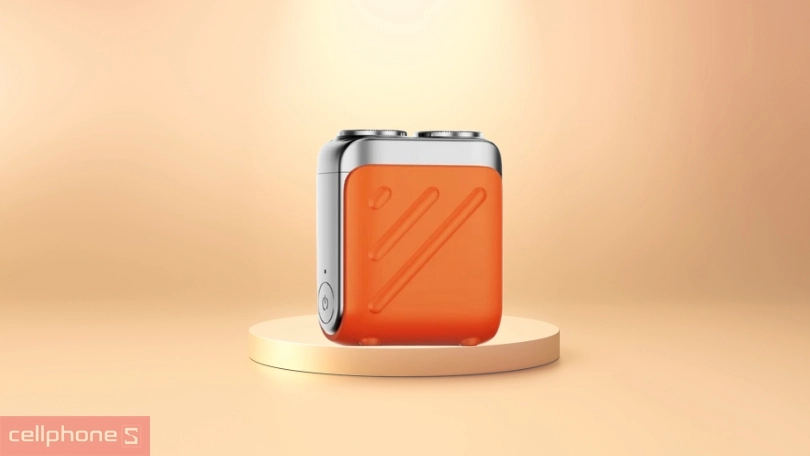 Dung lượng pin, cổng sạc của máy cạo râu Traveller Eroc KKXZ021