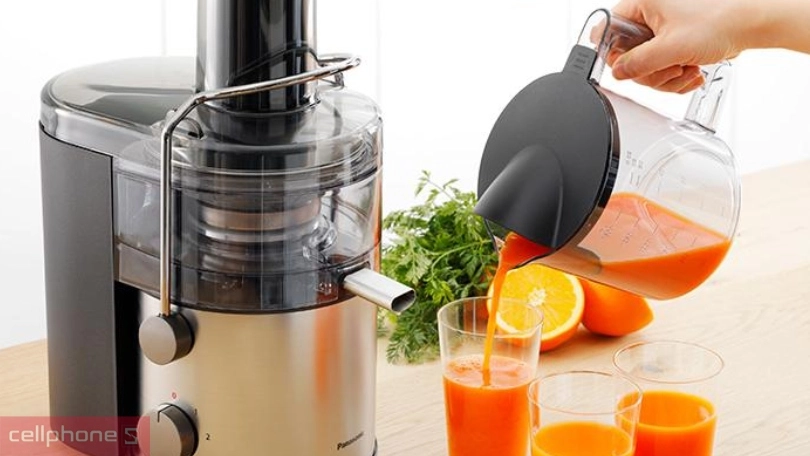 Chất liệu cao cấp, miệng tiếp nhiên liệu 75mm