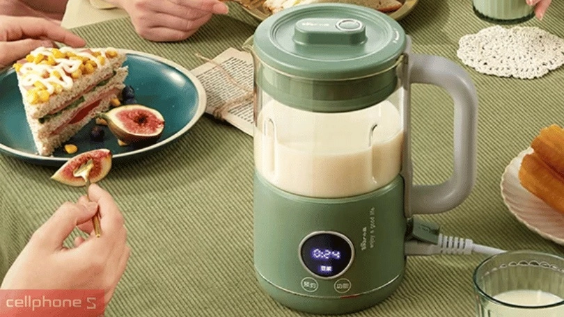 Máy làm sữa hạt Bear PBJ-B05G1 - Dung tích lên đến 0.4L