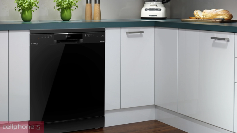 máy rửa chén Eurosun âm tủ tiết kiệm diện tích