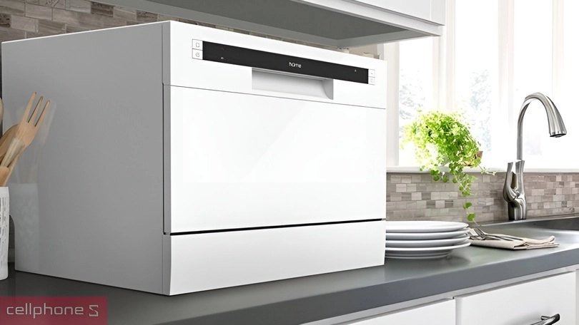 Máy rửa chén mini có tiếng ồn từ 45 đến 60 decibel (dB) Máy rửa bát mini độ ồn từ 45 đến 60 decibel (dB)