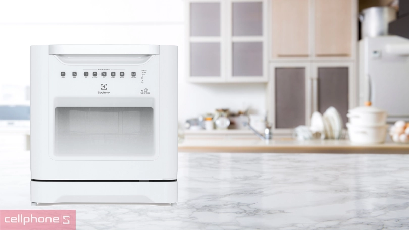 Máy rửa chén mini ELECTROLUX ESF6010BW - Hoạt động êm ái, rửa nhanh chóng