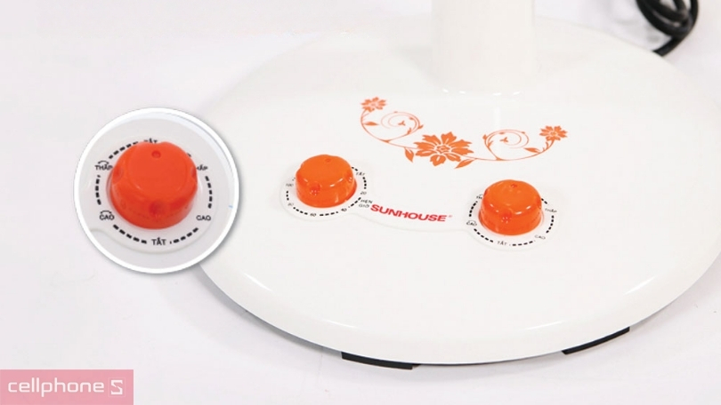 Khả năng tuỳ chỉnh và hẹn giờ của quạt sưởi đèn halogen Sunhouse SHD7005