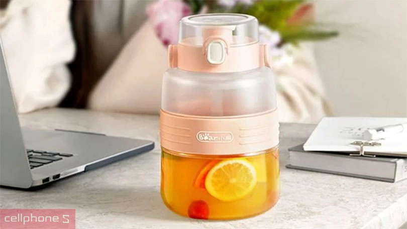 Máy xay sinh tố cầm tay Bear LLJ-P10X5 - 70W - Chất liệu an toàn cùng khả năng xay sinh tố nhuyễn mịn