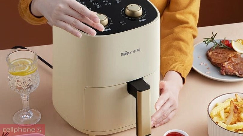 Nồi chiên không dầu Bear 3 lit QZG-E14Q5 - Đa tính năng nấu tiện lợi 
