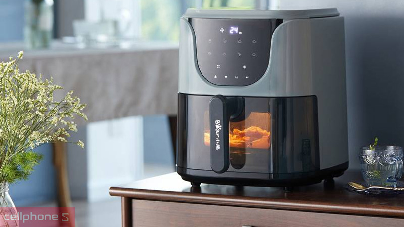 Nồi chiên không dầu Bear 5 lít QZG-E16C5 – Hẹn giờ tiện lợi, tiết kiệm thời gian