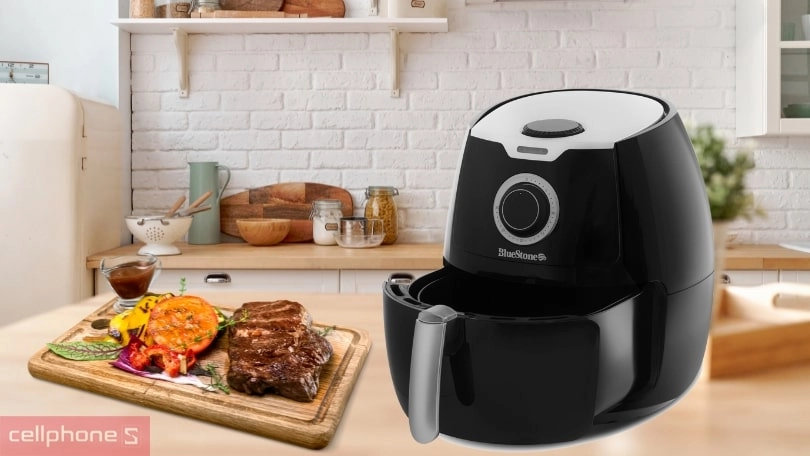 Nồi chiên không dầu Bluestone 5.5 lít AFB 5871 dễ dàng chiên, nướng với dung tích 5.5 lít