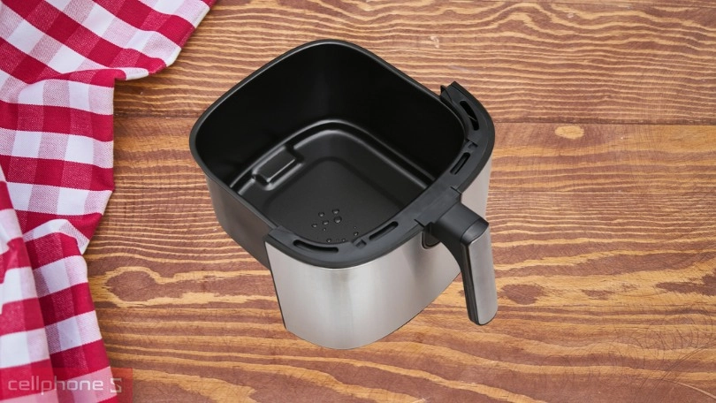 Dung tích nồi chiên không dầu Ferroli FAF-7.0D 7 lít