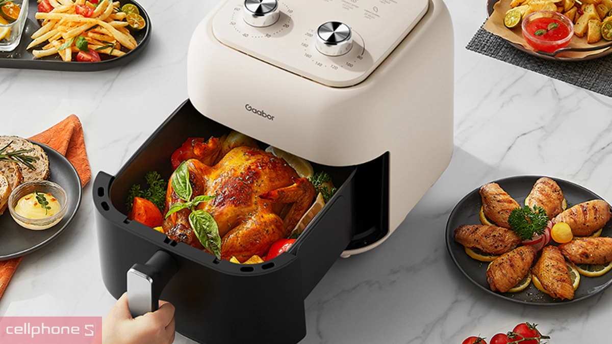 Dung tích nồi chiên không dầu Gaabor AF-80M01A 6.2 Lít