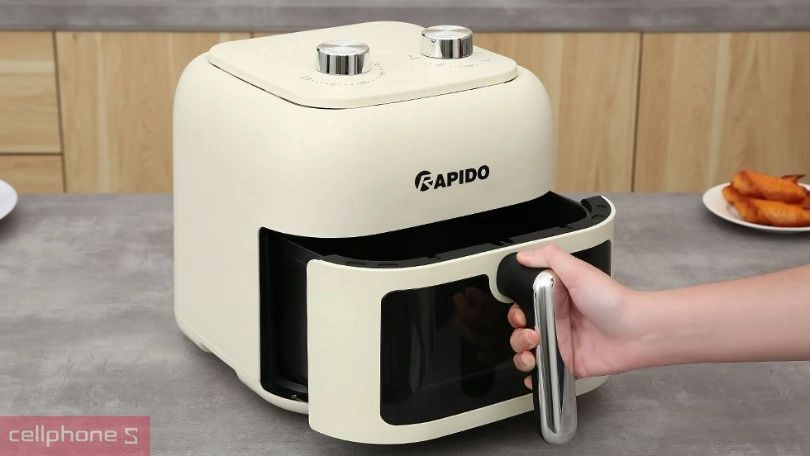 Công suất và dung tích nấu của nồi chiên không dầu Rapido RAF-7.5M3 7.5 lít