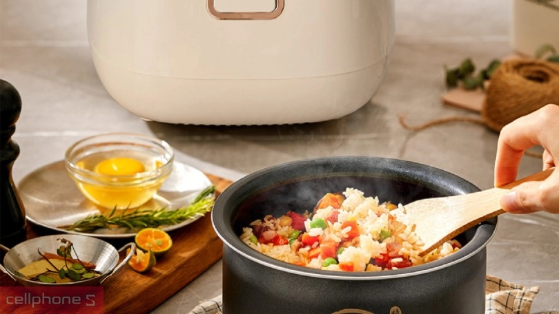 Công suất nồi cơm điện Bear 2 lít DFB-P20L5