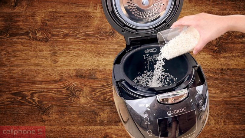 Nồi cơm điện Cao tần áp suất Cuckoo CRP-HVB06BS 1.08L