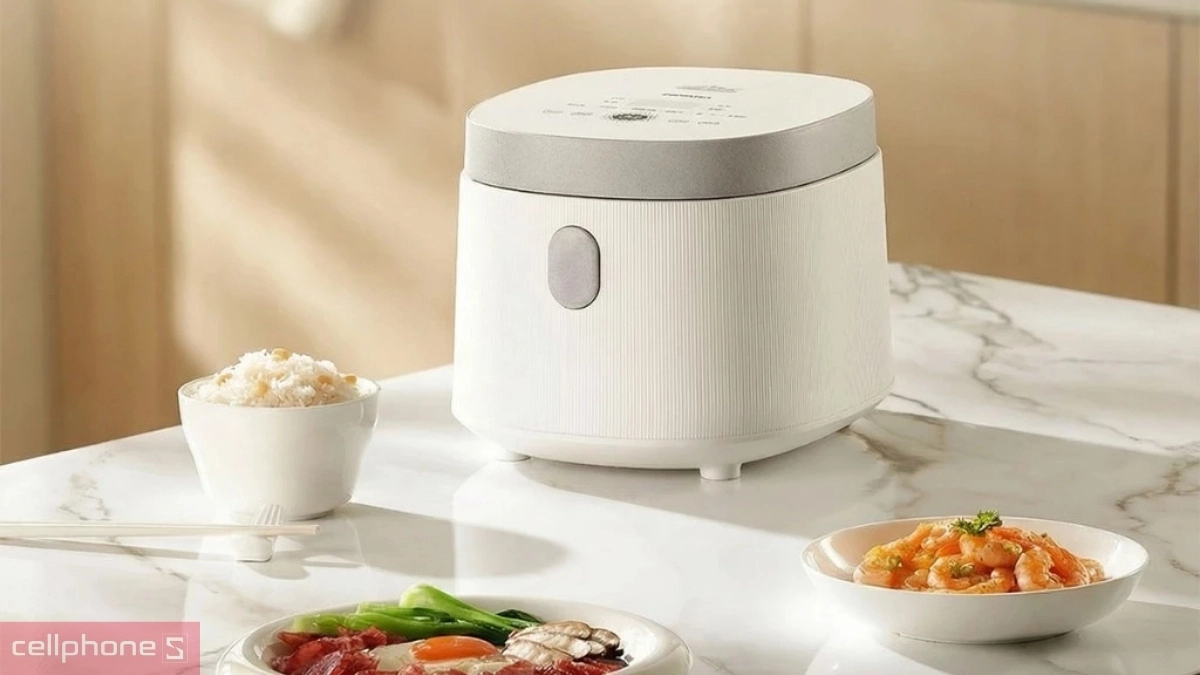 Công suất nồi cơm điện Fujihome Inox LowSugar RC10BLS