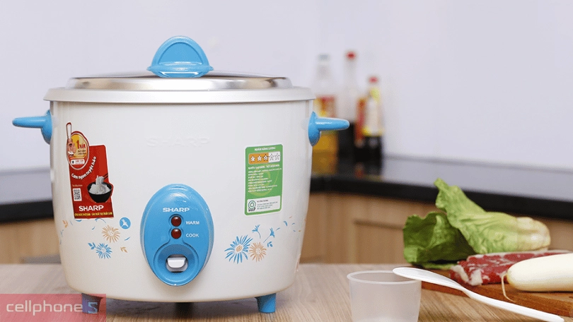 Nồi cơm điện Sharp - Bữa cơm ngon gắn kết gia đình