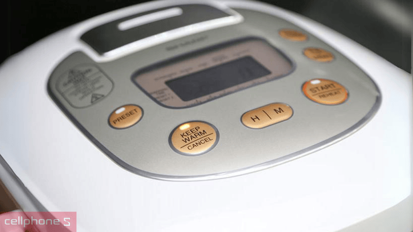 Công suất và các chế độ nấu linh hoạt của nồi cơm điện tử Sharp 1.8 lít KS-TH18-GL