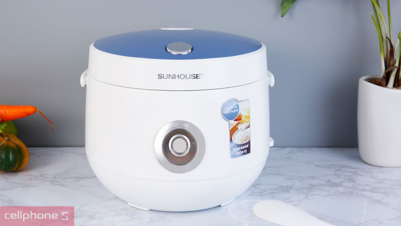 Nồi cơm điện Sunhouse SHD8606 1.8L - Kiểu dáng bên bỉ, công suất nấu ấn tượng