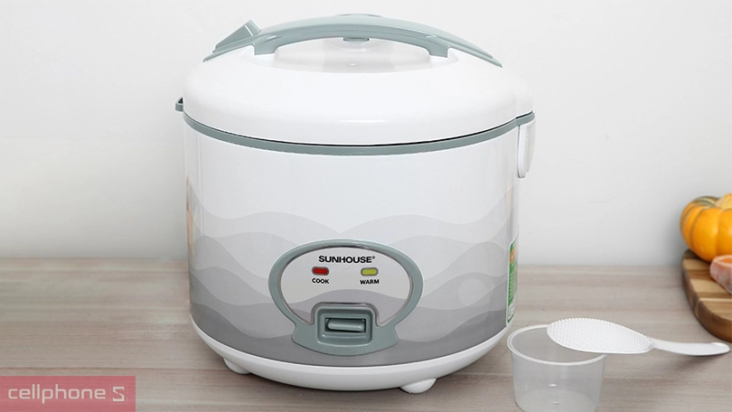 Nồi cơm điện Sunhouse ra đời vào năm 2000