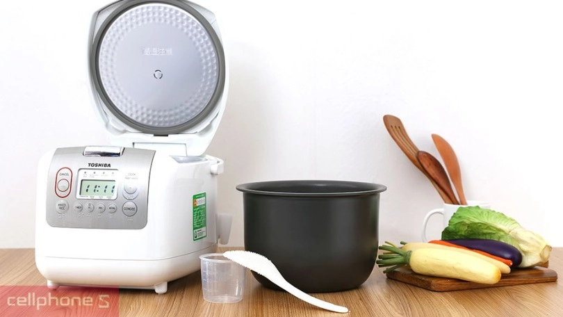 Hình ảnh toàn diện của nồi cơm điện Toshiba