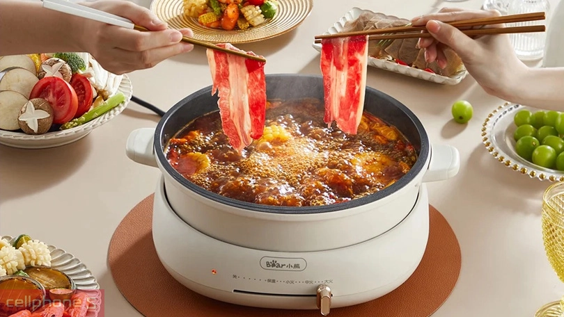 Nồi lẩu điện Bear DHG-C40W2 - Công suất nấu lớn, dung tích chứa rộng rãi