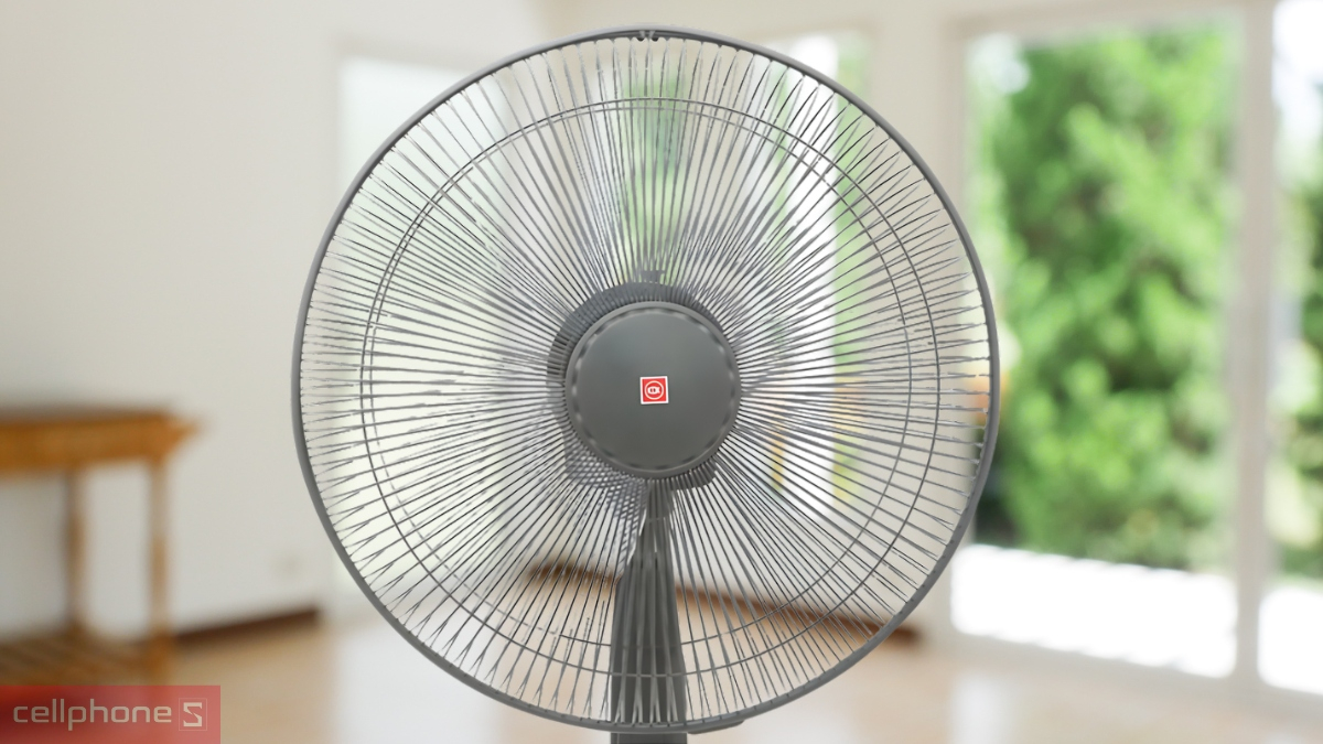 Công suất quạt đứng KDK P41U