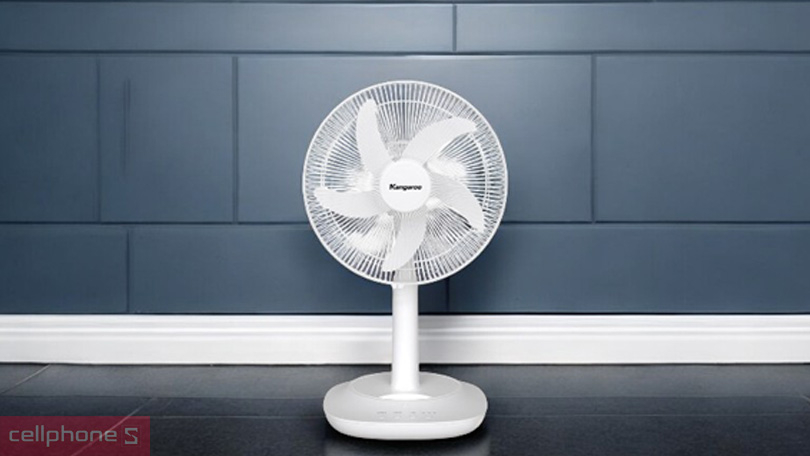 Quạt sạc điện Kangaroo KG748 – Gió mát bền bỉ, thiết kế nhỏ gọn