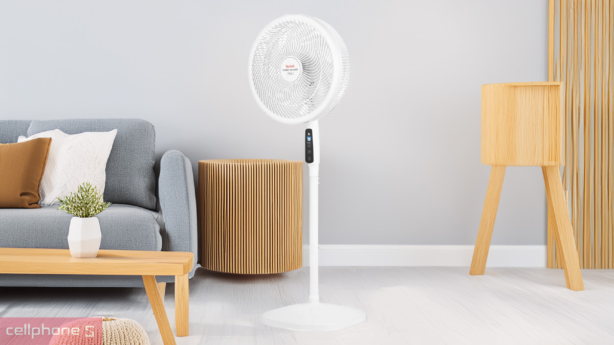 Khả năng điều khiển của quạt đứng Tefal TB Silence Plus VH689690