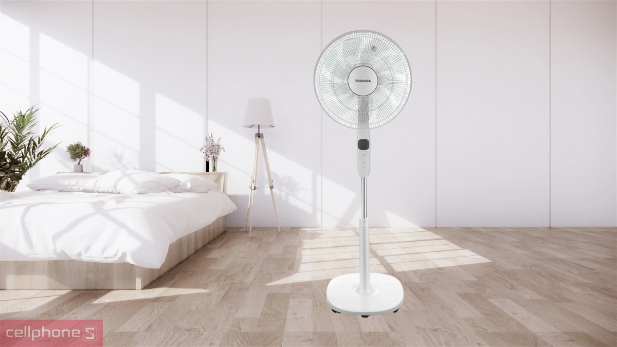 Công suất 50W của Quạt cây 5 cánh Toshiba F-LSA10(W)VN