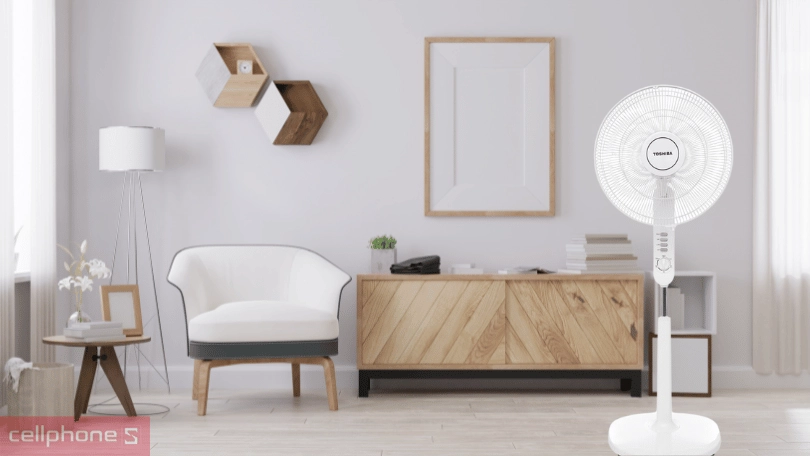 Vì sao nên mua quạt đứng Toshiba F-LSA10(W)VN 5 cánh 50W?