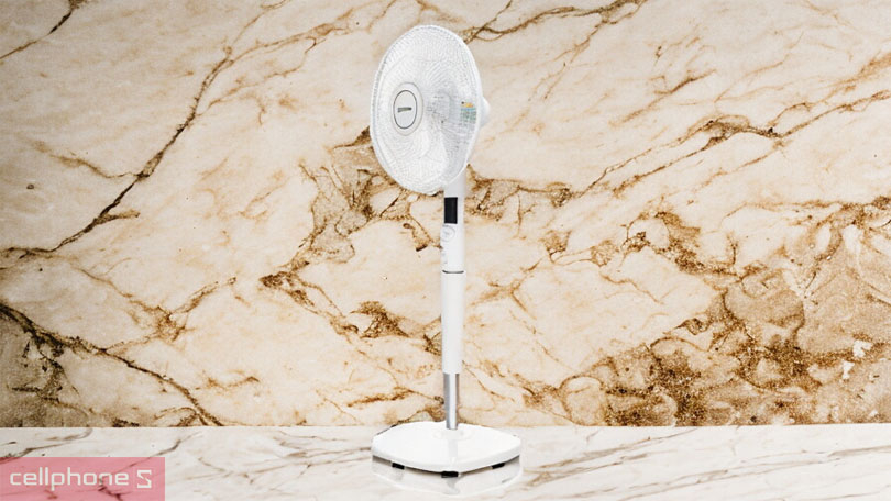 Quạt đứng Toshiba F-LSD30(W)VN – Mang đến làn gió mát tự nhiên cho căn phòng