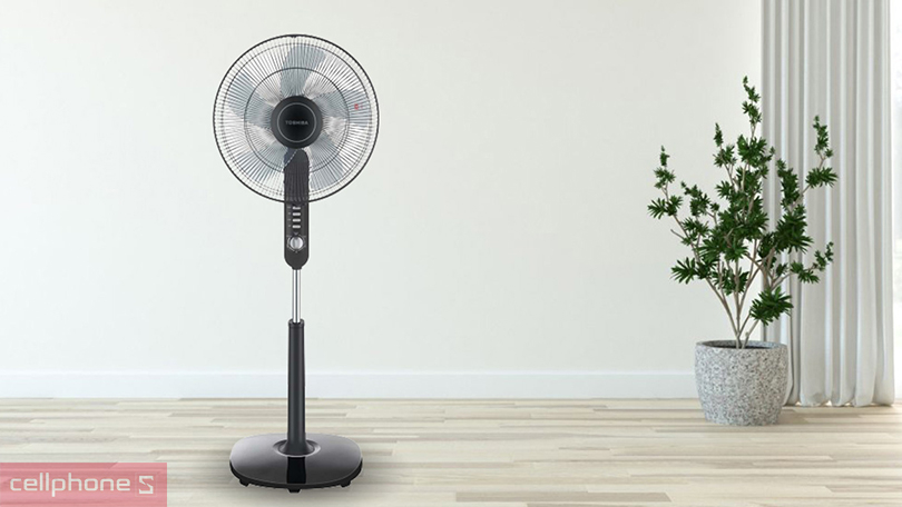 Một số lưu ý cần nhớ khi sử dụng quạt Toshiba