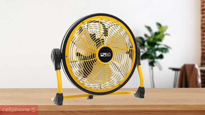 Quạt tích điện AC 3 cánh ARF01D113 10W - Quạt chạy êm ái, pin sử dụng lâu