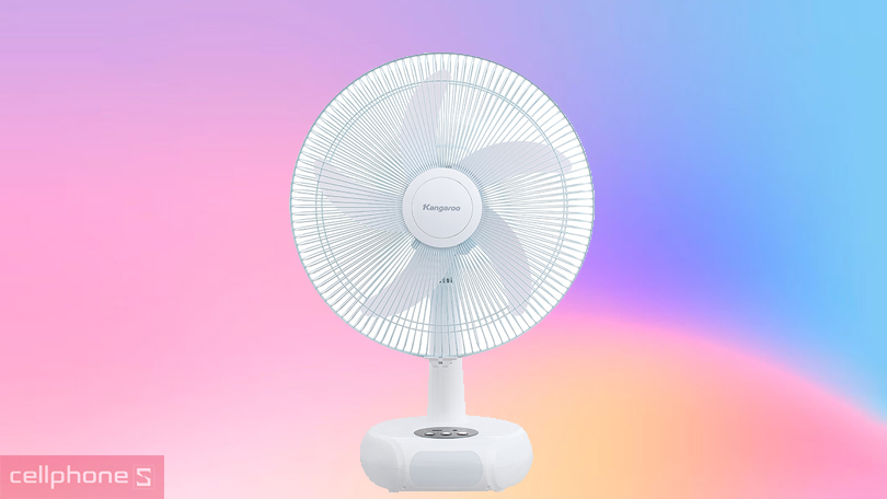 Quạt sạc điện Kangaroo KG745 - Kiểu dáng hiện đại, công suất vận hành ổn định