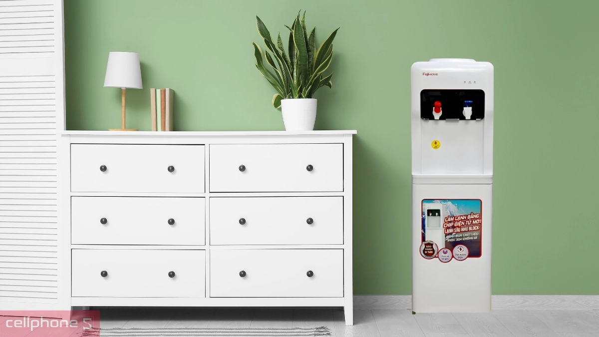Hiệu suất cây nước nóng lạnh Fujihome WD5320E